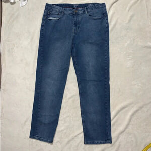 Chaps EUC Athletic Taper Fit Denim Jeans Size 38/32